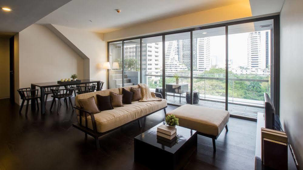 Siamese Gioia Aparthotel Bangkok Exterior photo